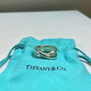 Tiffany & Co. Paloma Picasso Le Cercle Crossover Ring - size 6